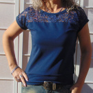 Tričko s krajkovým sedlem - tmavě modrá (bavlna)
