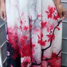 Dlouhá půlkolová sukně - červené květy, velikost M/L - SLEVA