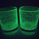 Svítící sklenice s fosforem