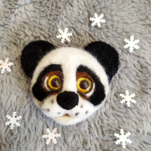 Plstěná brož panda