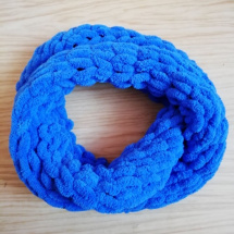 Měkký pletený nákrčník puffy - královská modrá