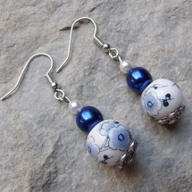 Modré porcelánové s perličkou